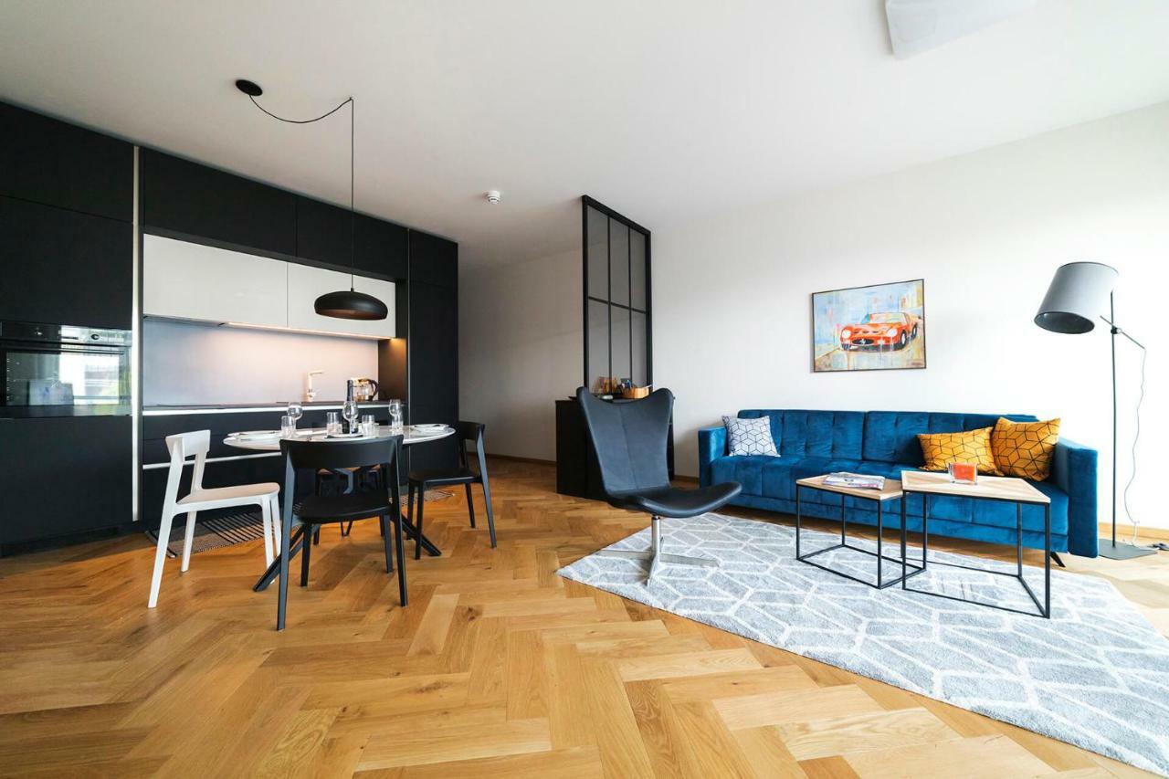 Modern Luxury Apartment In City Centre تالين المظهر الخارجي الصورة